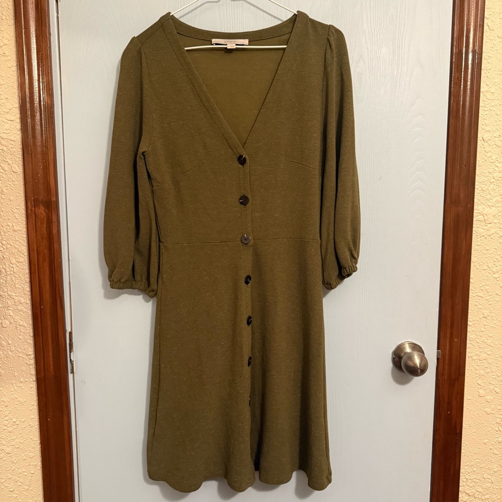LOFT Green V-Neck Bishop Long-Sleeve Dress